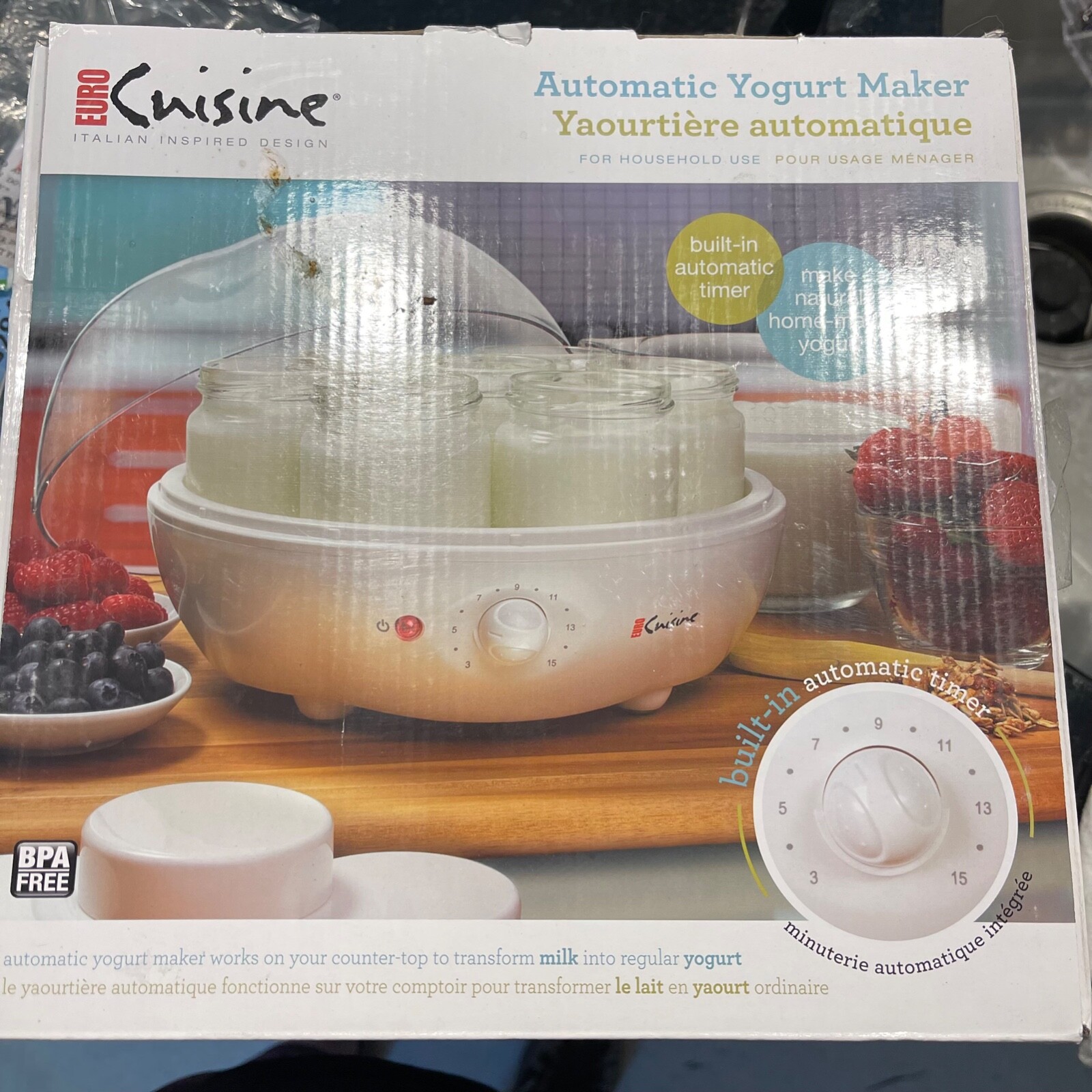 Euro Cuisine YMX650 Digital Automatic Yogurt Maker with 8 Additional Jars