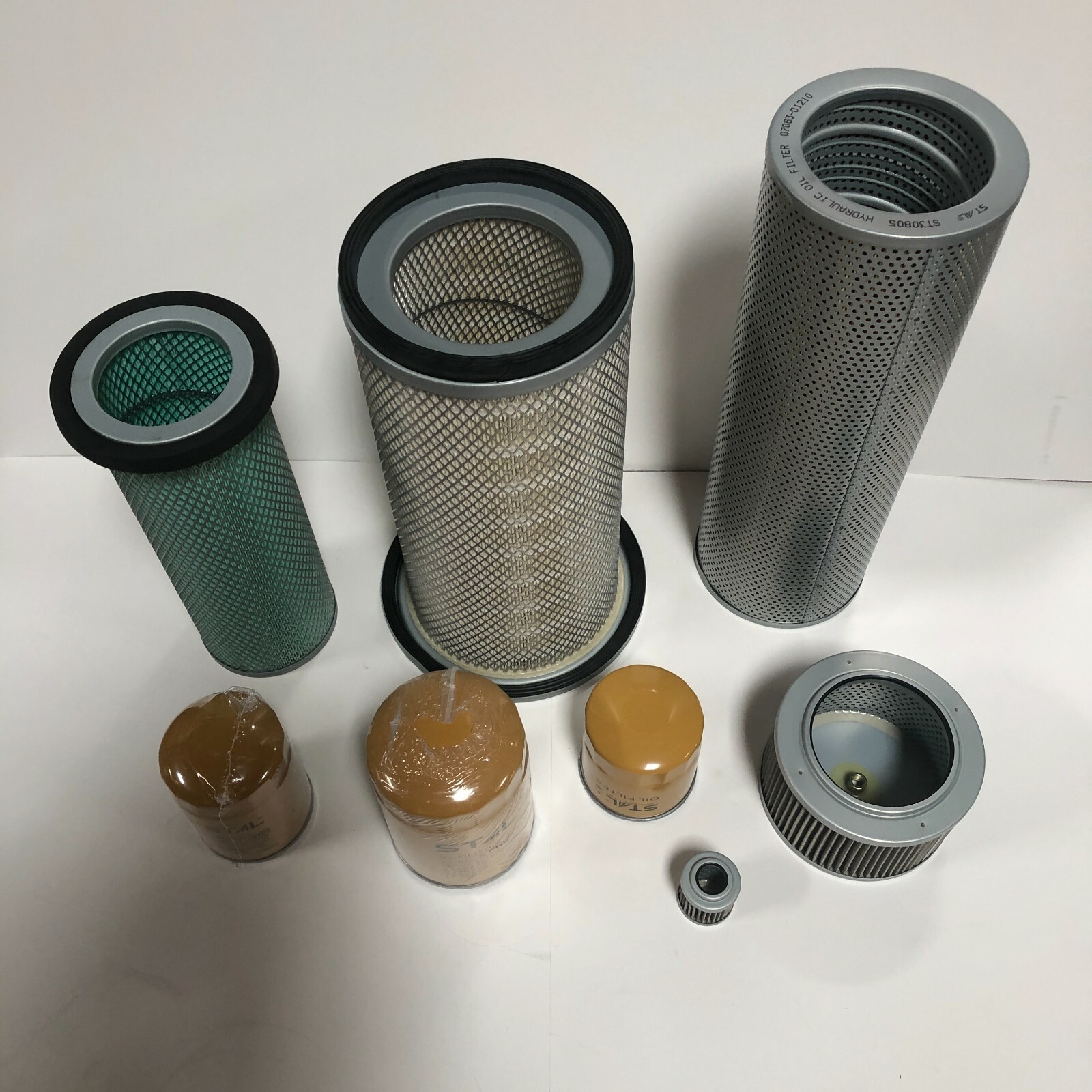 FITS KOBELCO SK200-5 ENGINE 6D31 FILTER AIR ,FUEL ,OIL FITS KOBELCO SK200-5 ENGINE 6D31 FILTER AIR ,FUEL ,OIL