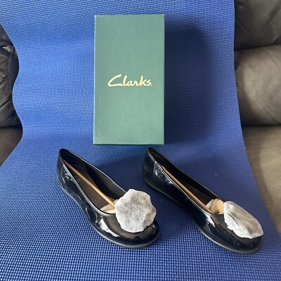 Clarks Book End Black Patent Leather Slip On Shoes Comfort 9M Flat