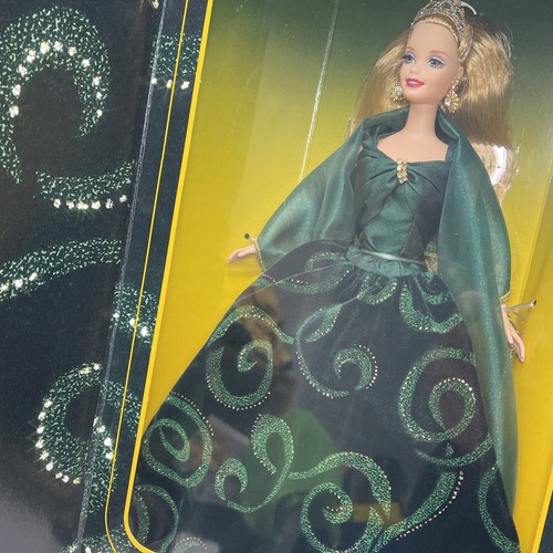 EMERALD ENCHANTMENT BARBIE Society Style Collection #17443