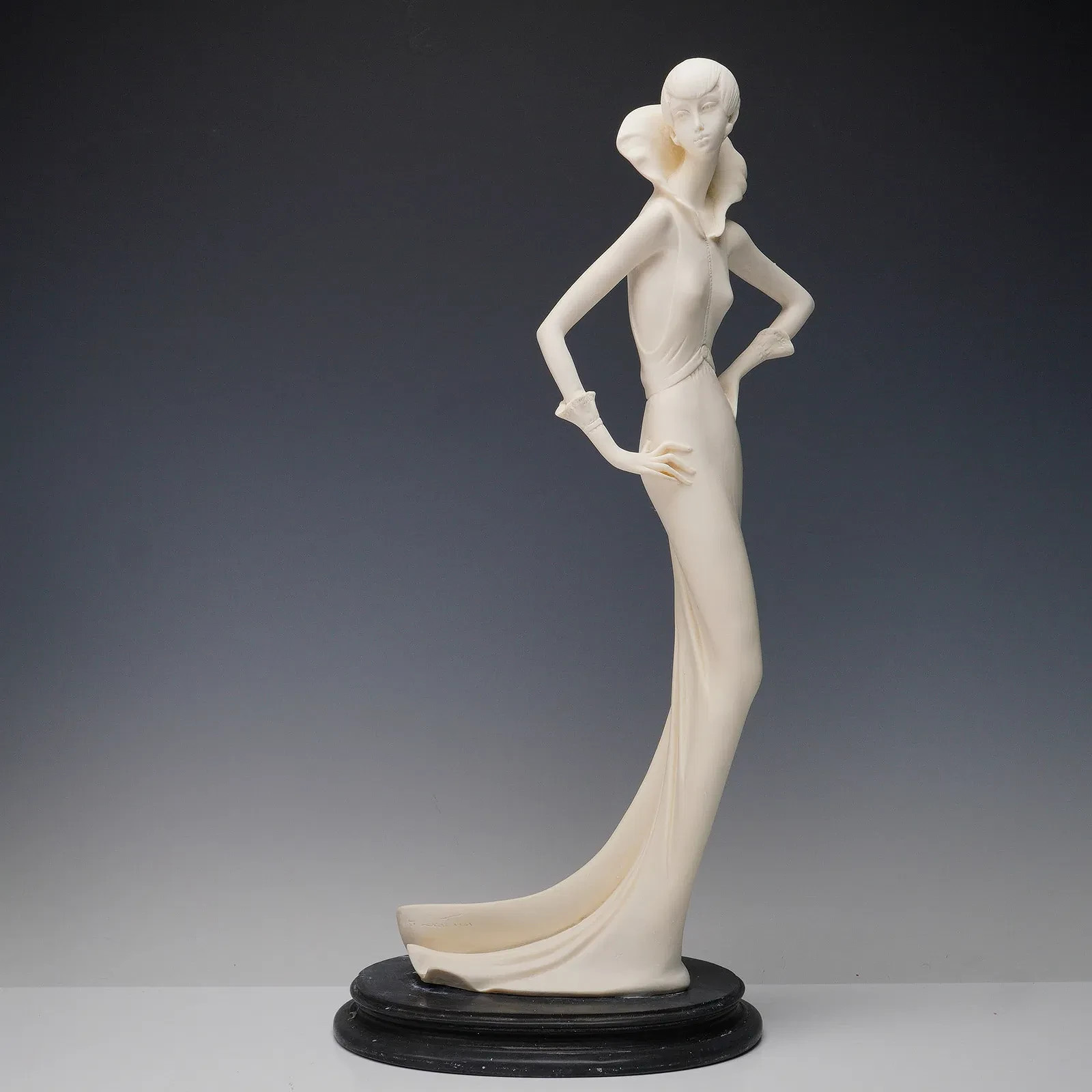 イタリア SCULPTOR A .SANTINI 女神像 高さ約65cm A .SANTINI CLASSIC FIGURE アンテルマ サンティーニ イタリア PIETA像