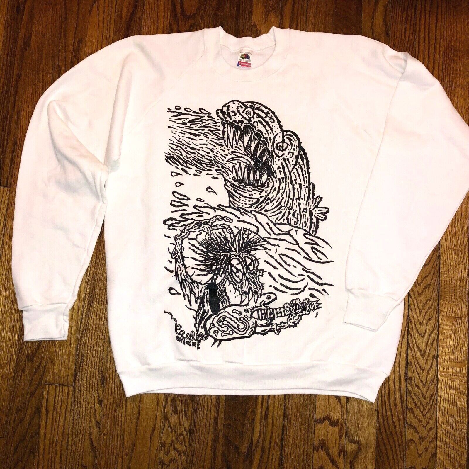 1991 Sweat Shirt vtg sonic youth blood on Brighton beach 1991 Sweat Shirt vtg sonic youth blood on Brighton beach