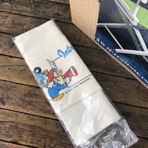 NEW Vintage Donald Duck Director Folding Chair Child Walt Disney Wood Canvas NIB