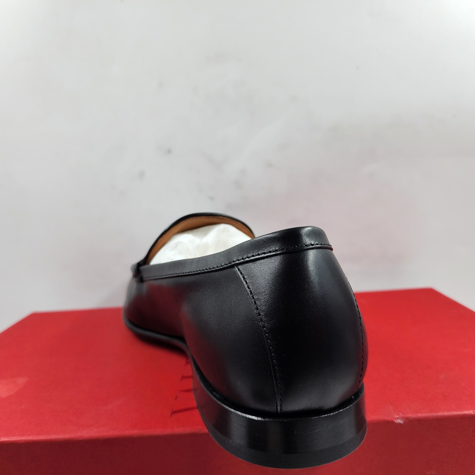 Valentino Garavani Embossed Logo Penny Loafers Men's 40/7US Black Moc Toe SlipOn - Picture 12 of 18