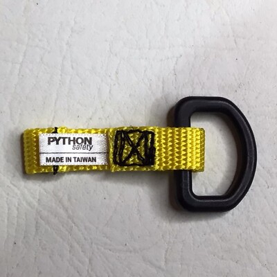 Pk/10 Saia Python Safety D-Ring Attachment 0.5'' x 2.25'' Non-Conductive 
