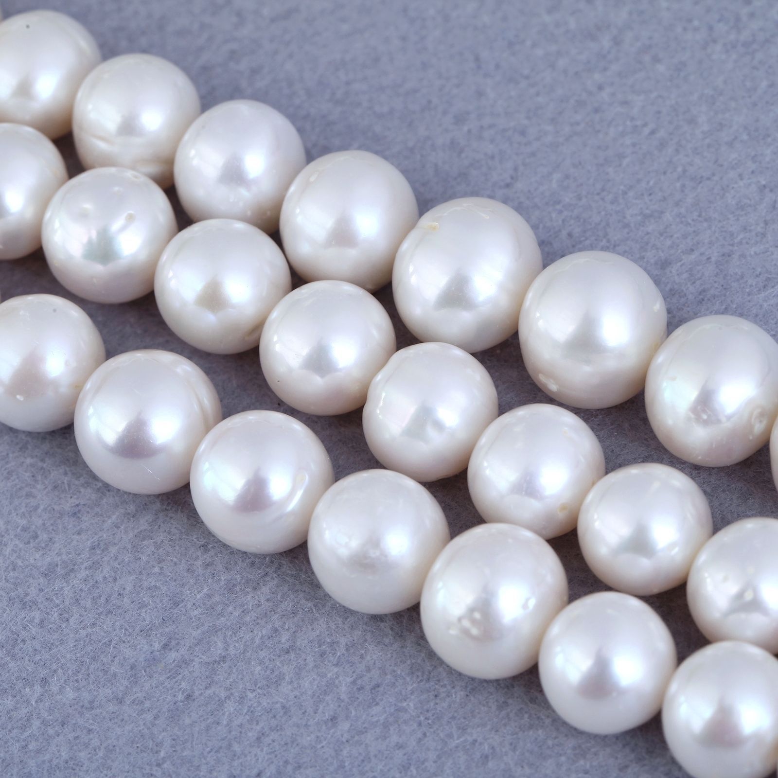 Round Pearl Craft Beads