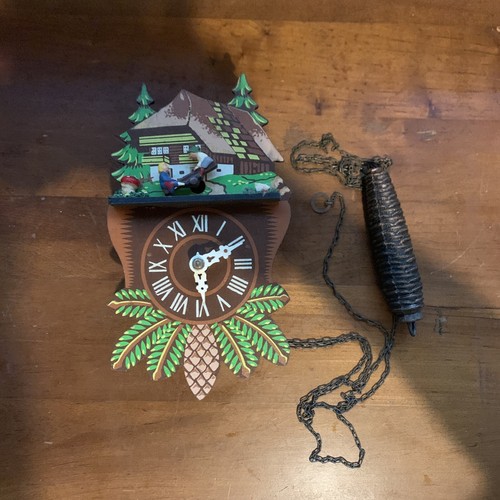 1960’s H. Kammerer Wooden Cuckoo Clock Made In West Germany