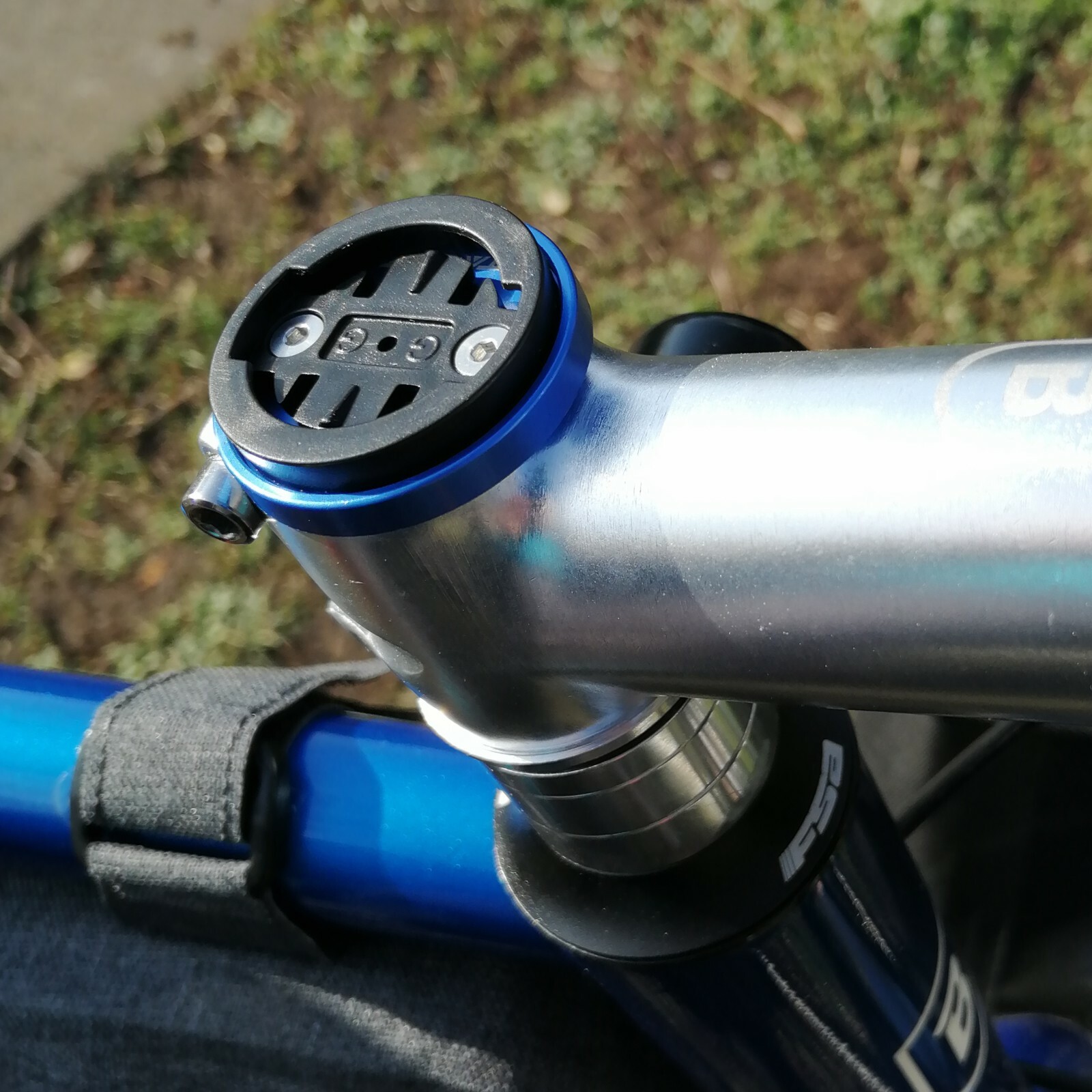 Fahrrad Halterung für Sigma PURE GPS, Rox, Garmin