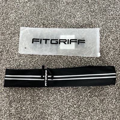 Running Belt for Men & Women - Secure Jogging Pouch for Phone, Keys & Essentials