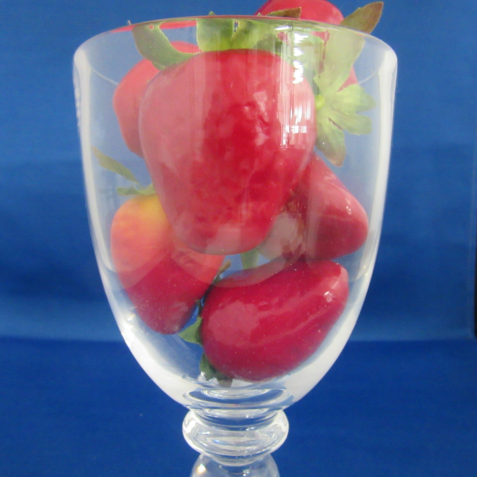 Simon Pearce - Hartland Red wine glass - NWT