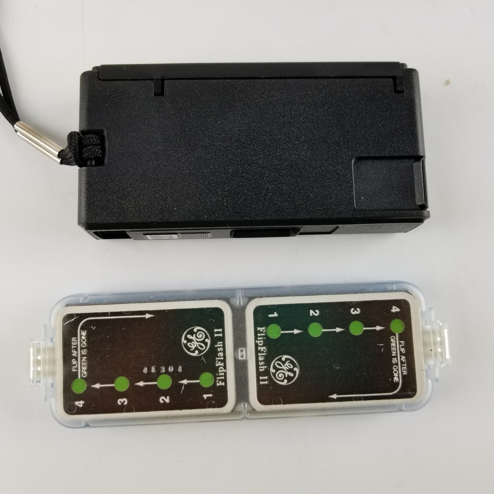 Vintage Kodak Ektra 1 Camera With Box and Flip Flash 2