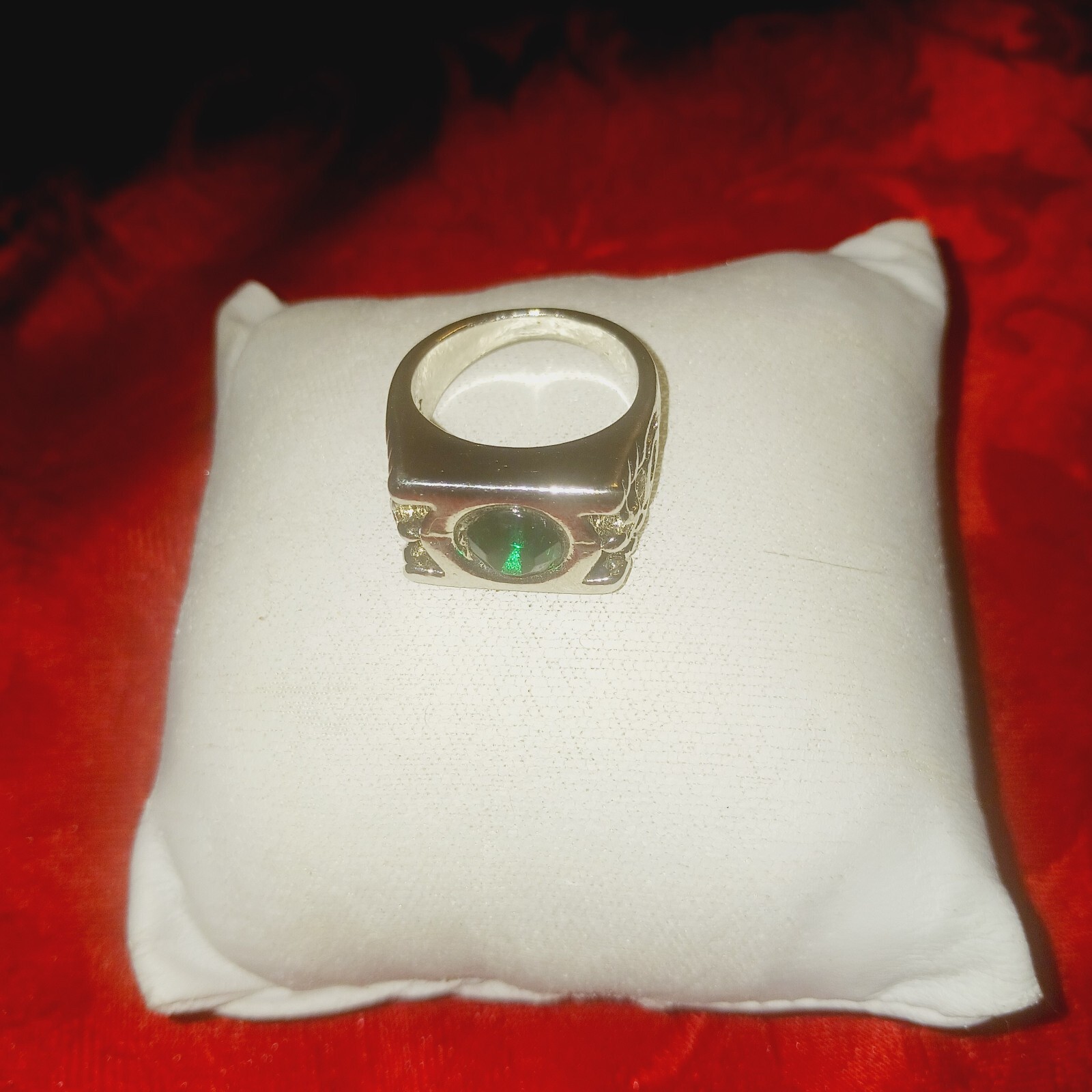 Green Lantern Alloy Cosplay Power Ring Sizes 7 - 12 with Green Power Gem