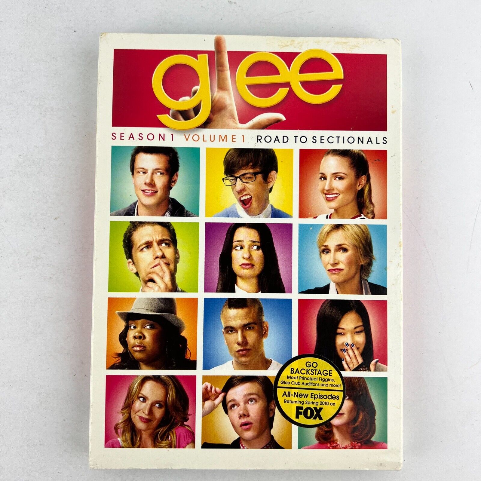 Glee: Season 1 Vol 1 - Road to Sectionals DVD Box Set Glee: Season 1 Vol 1 - Road to Sectionals DVD Box Set