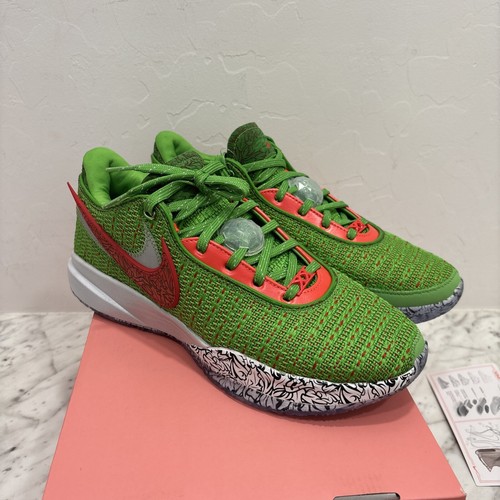Nike Lebron 20 XX Stocking Stuffer Christmas Green FJ4955