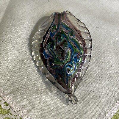 Beautiful Hand Crafted Blue Green Silver Art Glass Leaf Pendant YY-16
