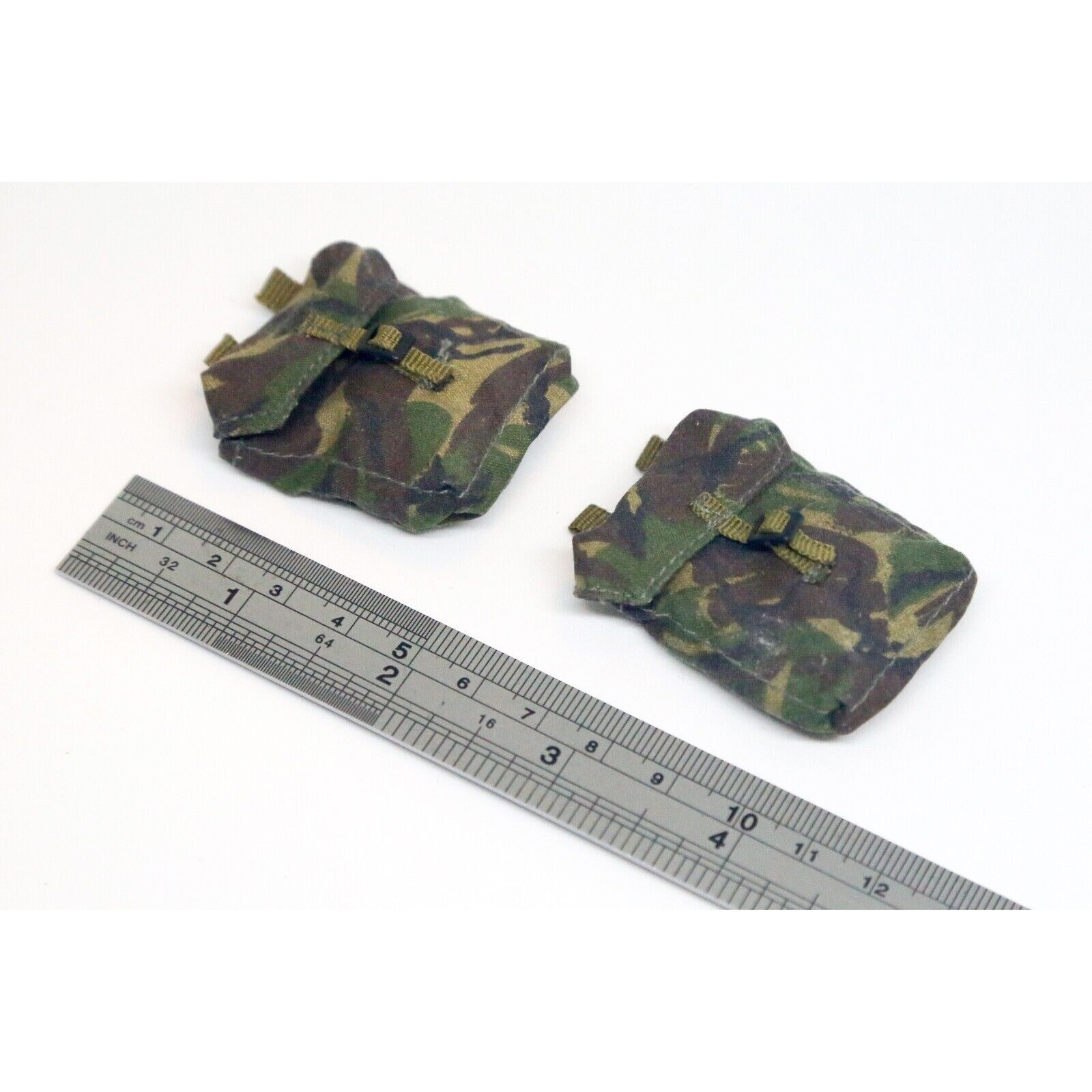 B110-02 1/6 Scale HOT British Army Magazine Pouch 2 Pieces