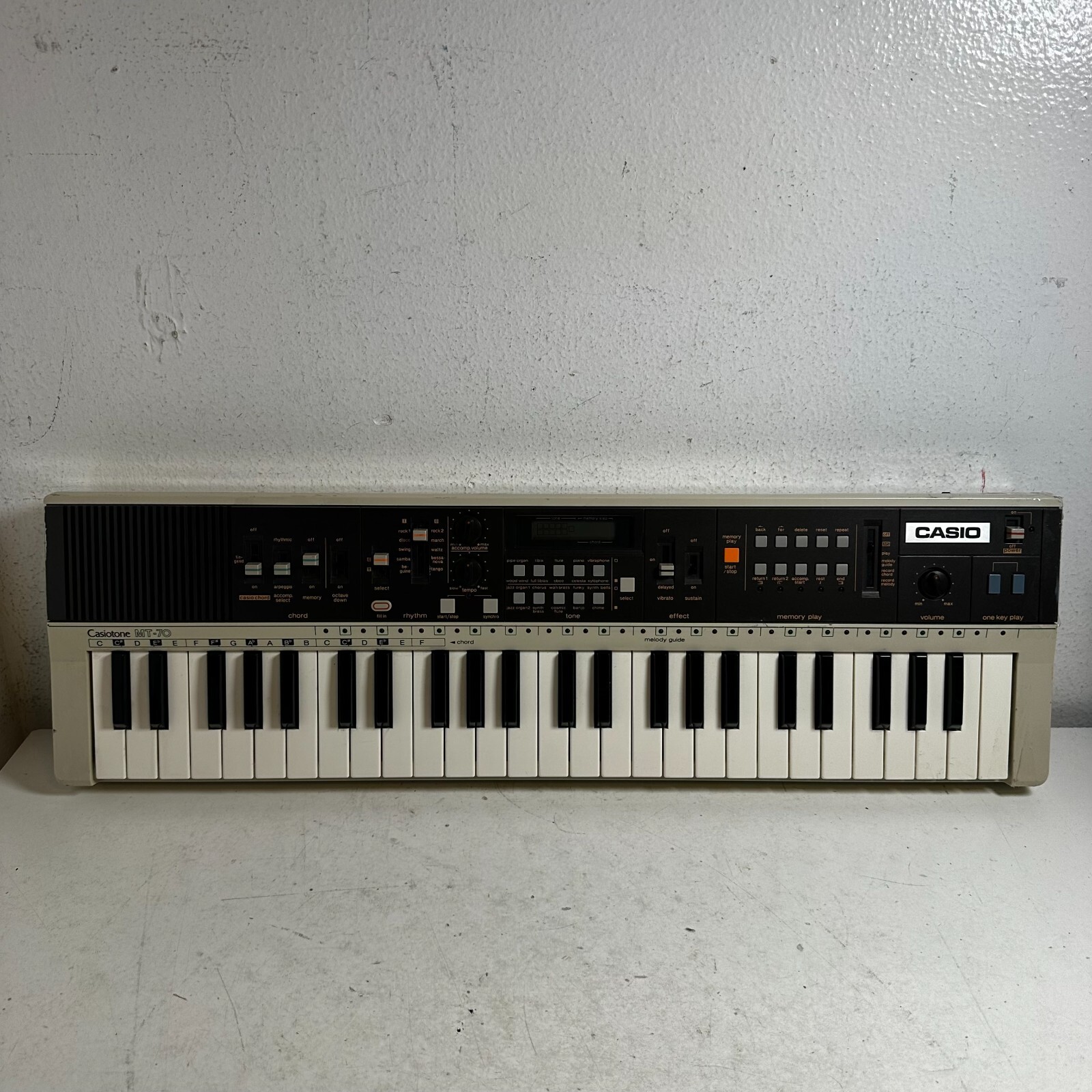 Vintage Casio Casiotone MT-70 White Synthesizer Musical Electronic