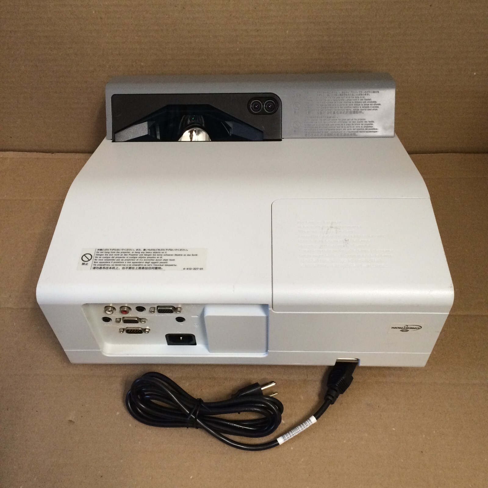 Sony VPL-SW631 3300-Lumen WXGA Ultra-Short Throw 3LCD Sony VPL-SW631 3300-Lumen WXGA Ultra-Short Throw 3LCD