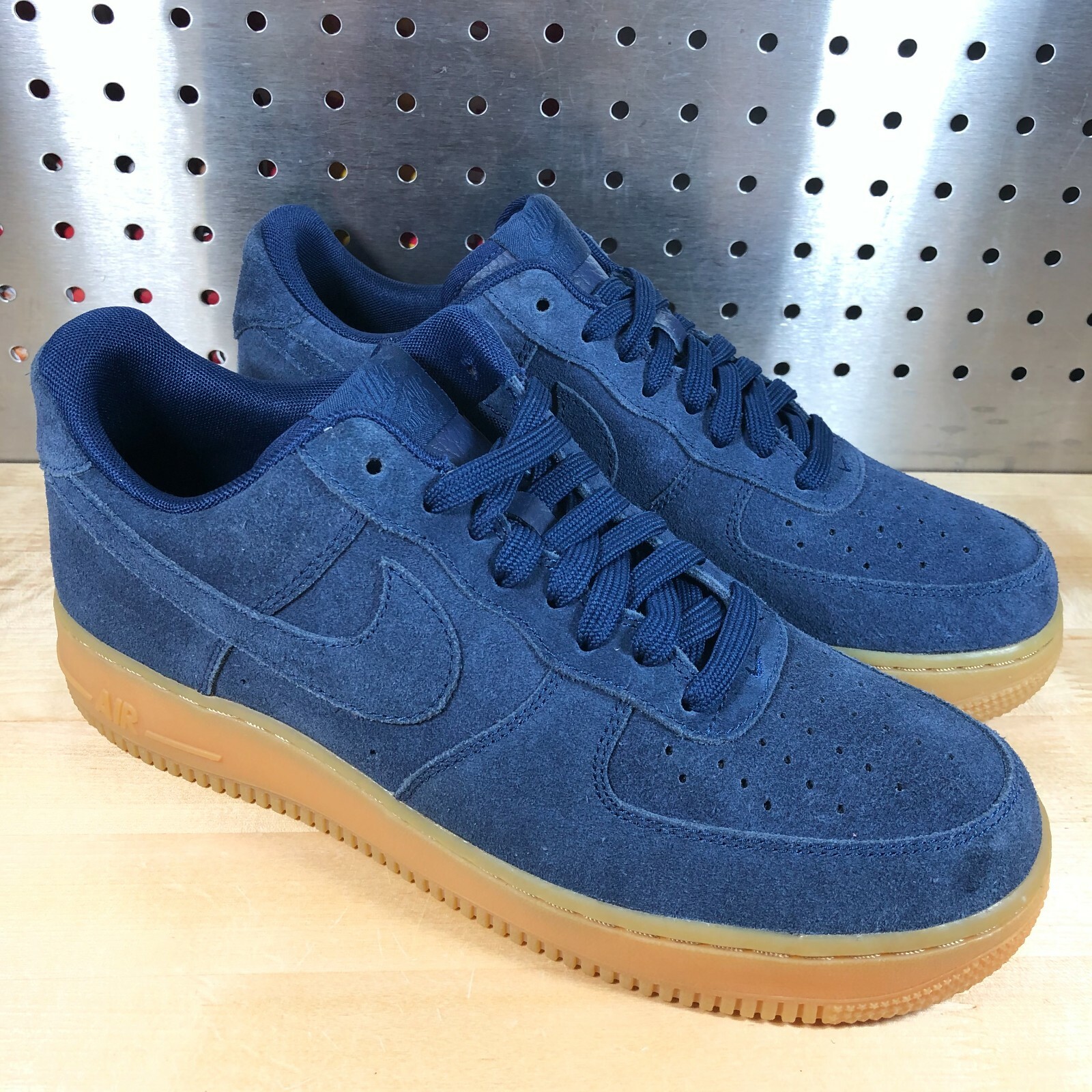 Nike Air Force 1 Af1 Low Arctic Christmas MINT Green Gum Suede 488298 Sz 11.5 for sale online | eBay
