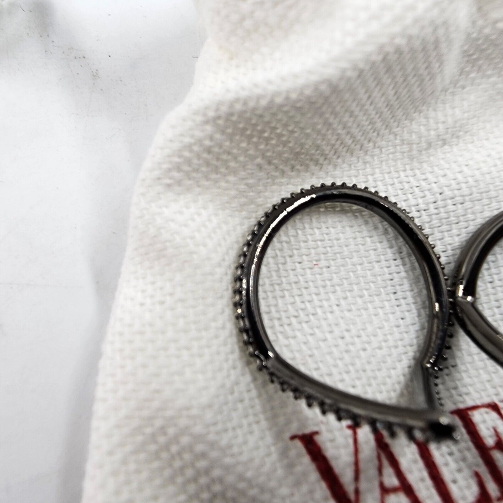 Valentino Garavani Embellished V-Shape Set Ring Women's IT 17 Black Solid - Picture 11 of 11