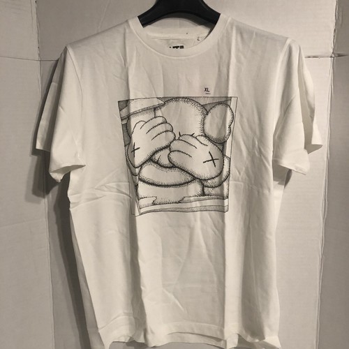 Uniqlo X KAWS SS16 100% authentic NEW Companion Tee White Size XL 2016の