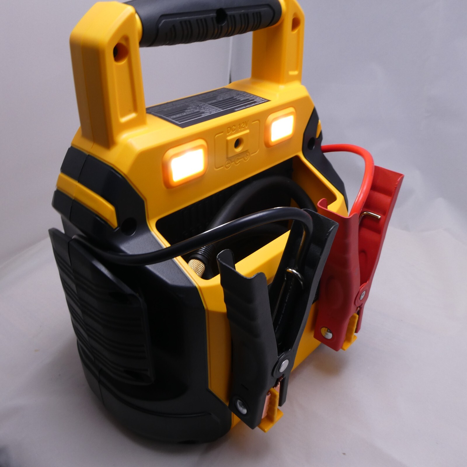 Everstart Maxx 1600 Amp Lithium Jump Starter With Air Compressor & Usb