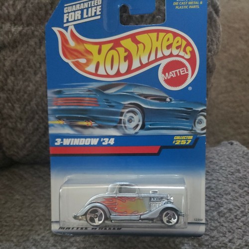 激レア！　Hot Wheels FORD TRUCK,5-WINDOW Hot Wheels HKC25 Retro Entertainment Back to the Future-Ford