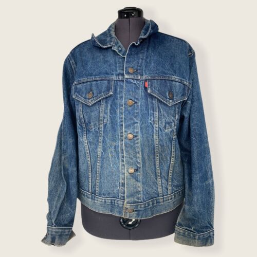 Vintage Levis Type 3 Small e Denim Trucker Jacket 70505-0217 Size 46 USA 60s-70s Vintage Levis Type 3 Small e Denim Trucker Jacket 70505-0217 Size 46 USA 60s-70s