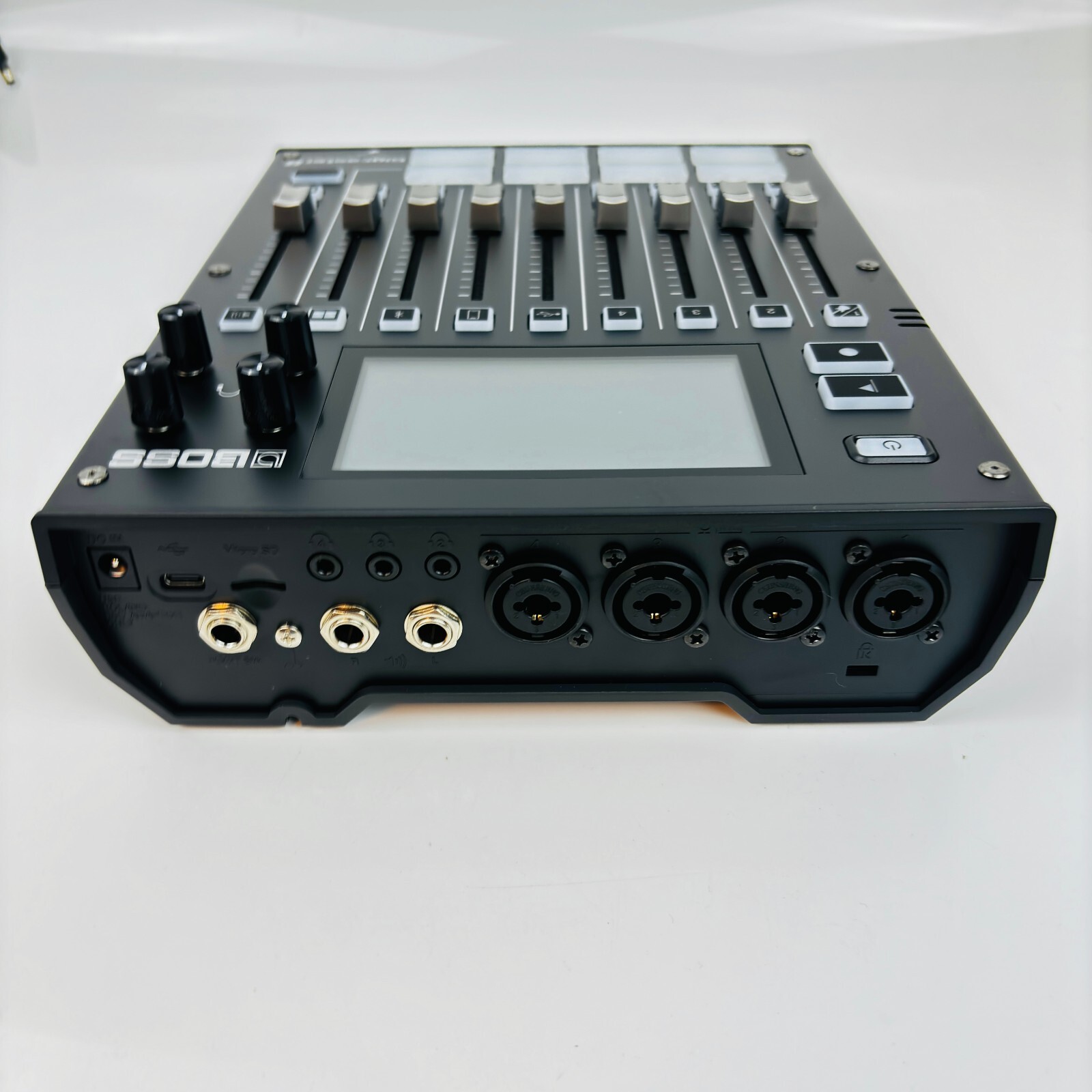 BOSS ( ボス )Gigcaster 8 GCS-8 BOSS Gigcaster 8 GCS-8 Audio Streaming Mixer 8-Channel