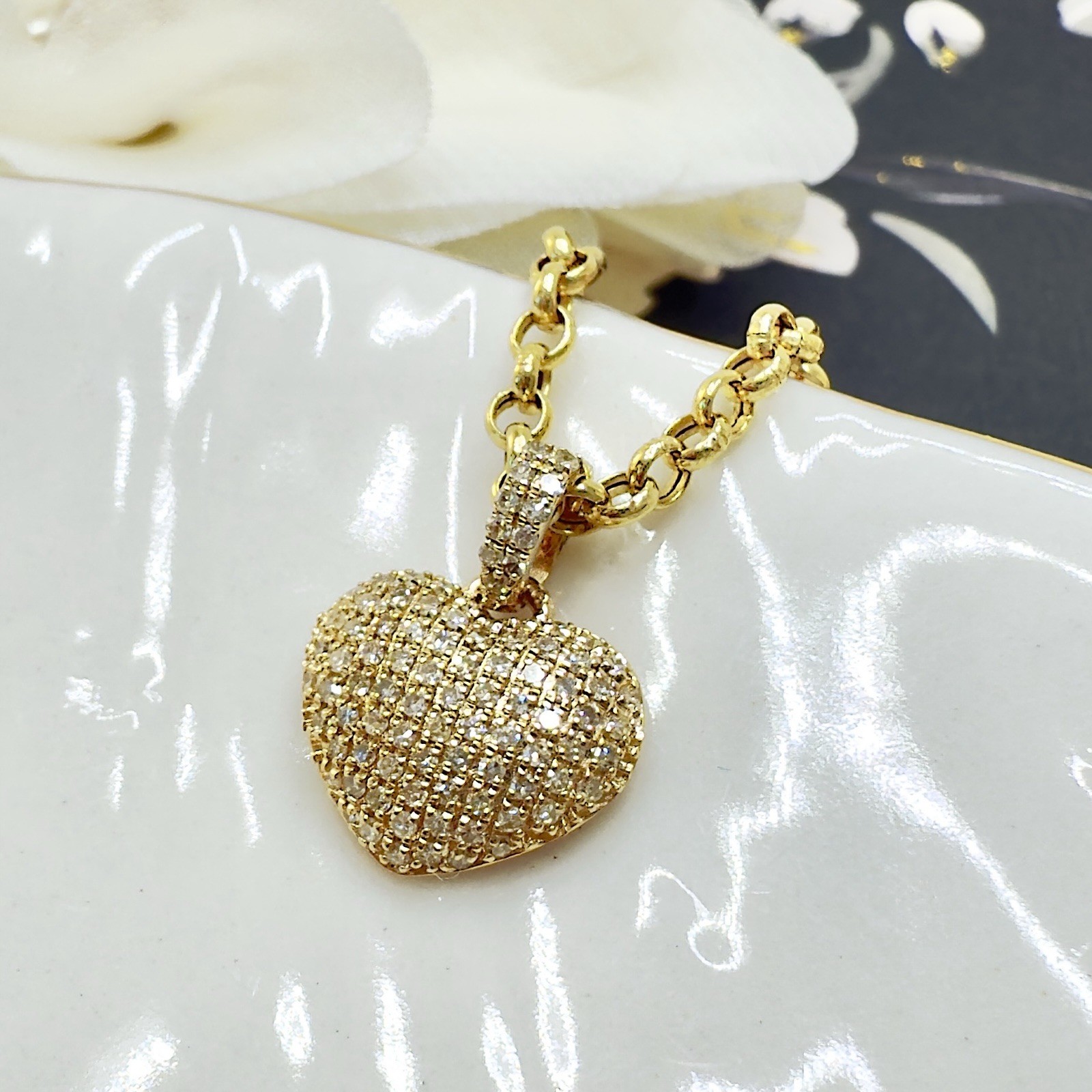 10k Yellow Gold Genuine Diamond Heart Pave Pendant, New - Picture 5 of 11