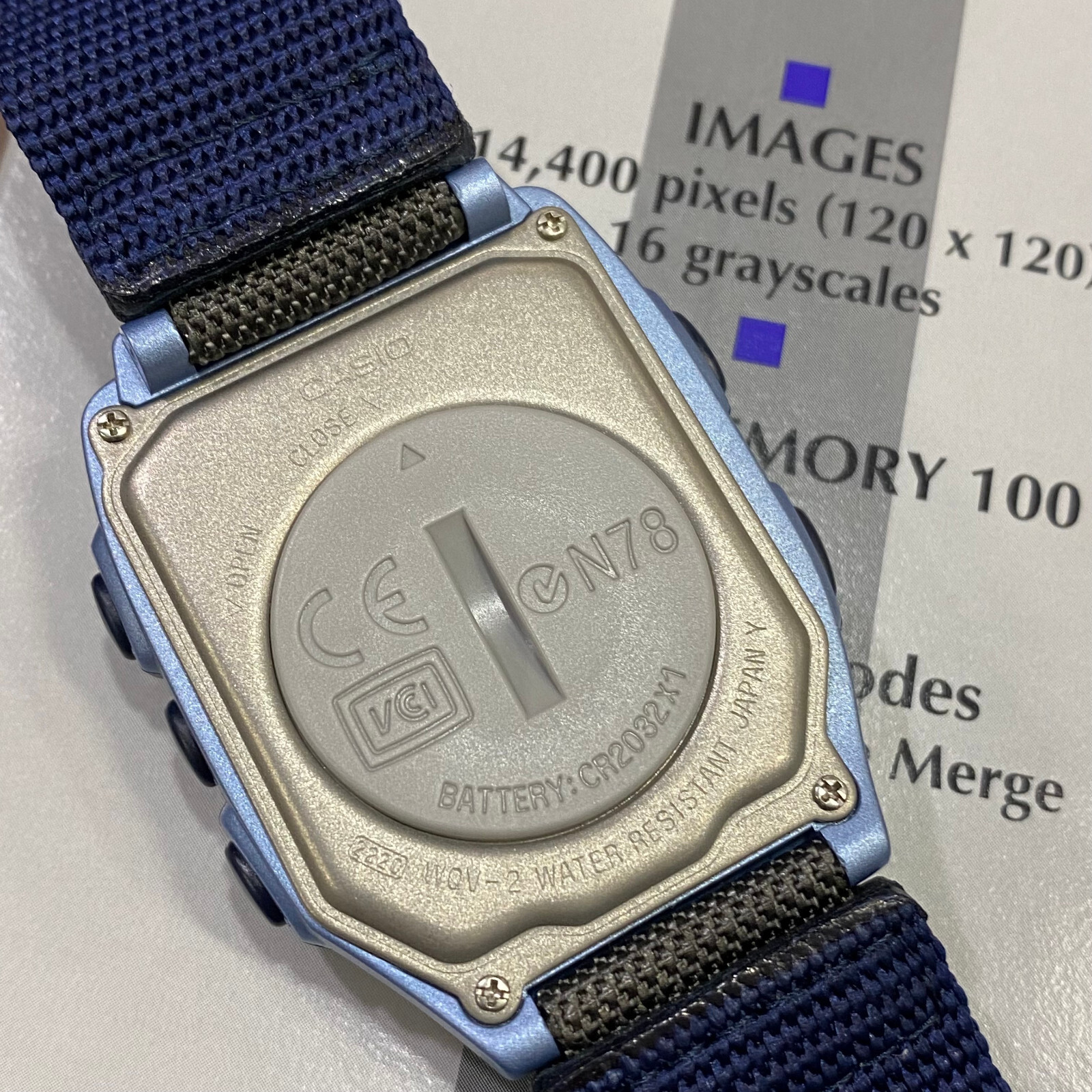 Pre-owned Casio Wqv-2b-2dr Wrist Camera Digital Watch Rare Vintage In Box