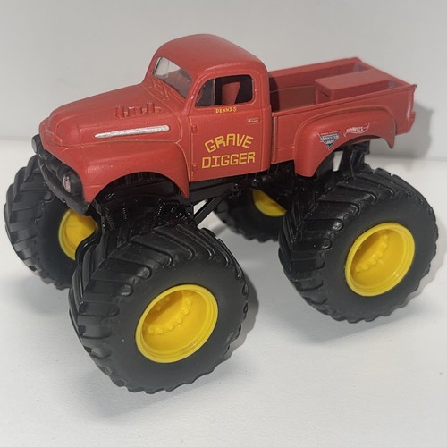 ホットウィール GRAVE DIGGER s-l400.jpg