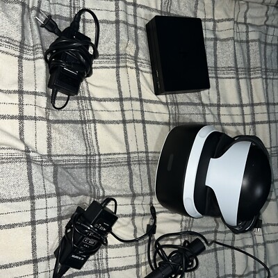 Sony CUH-ZVR1 PlayStation VR Bundle for PS4