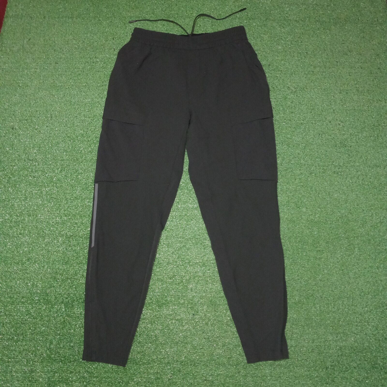 Lululemon Engineered Elements Cargo Pants Elastic Waist Joggers Mens Small  | eBay