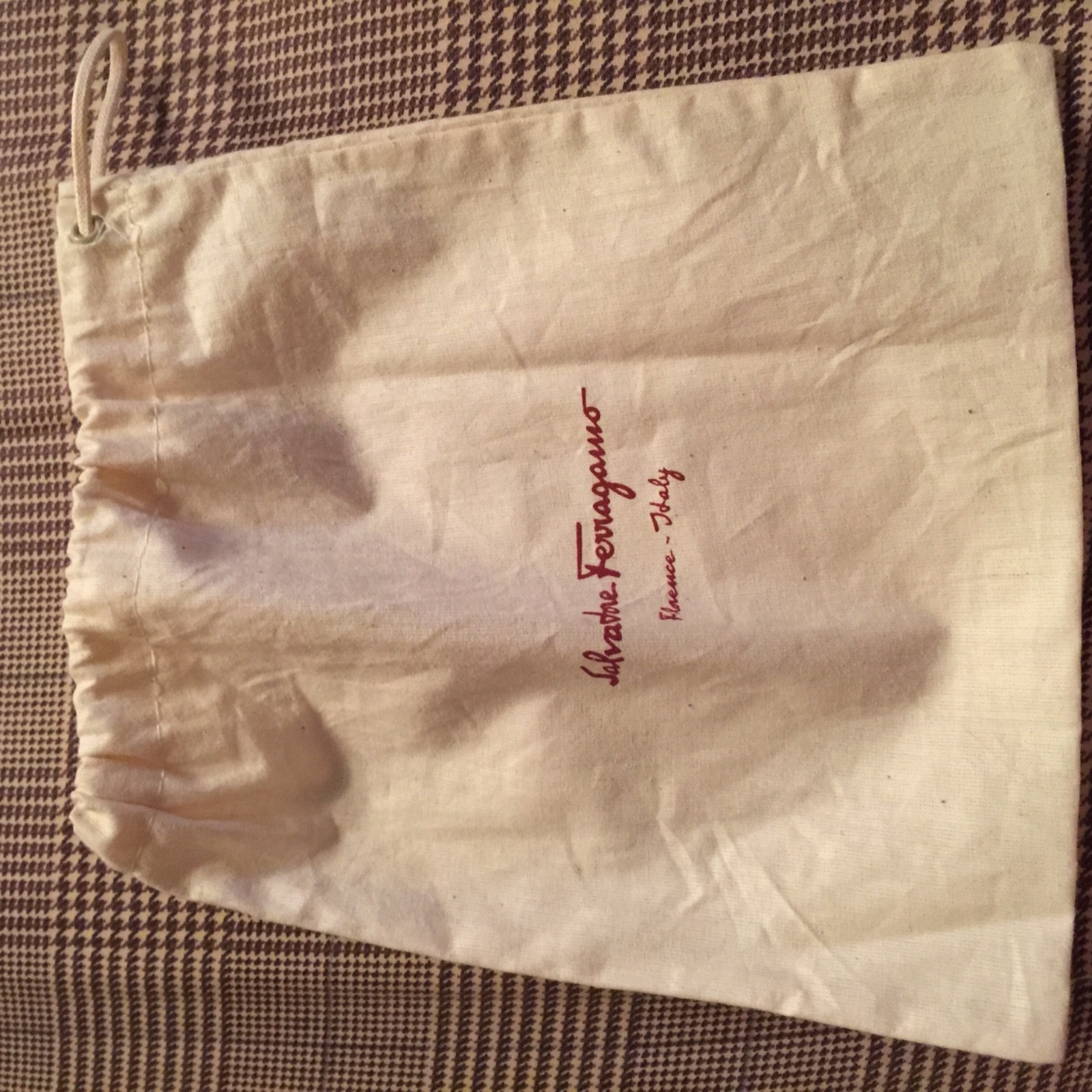 Authentic New Salvatore Ferragamo Dust Bag Sz 7/8