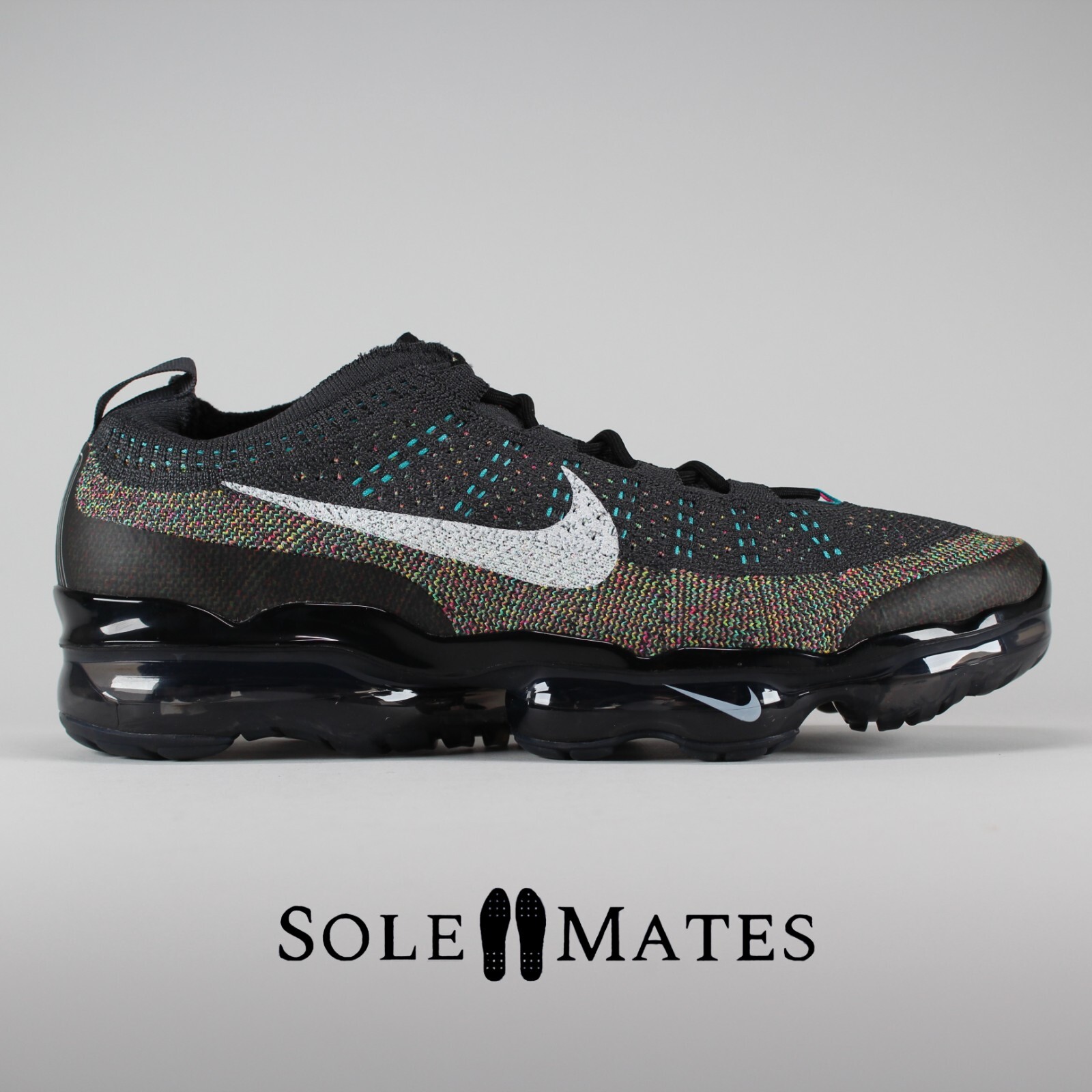 ◆ユニセックス◆NIKE AIR VAPORMAX 2023 FLYKNIT◆送料込◆ Nike Air Vapormax 2023 Flyknit Rainbow Black Sneakers, Size