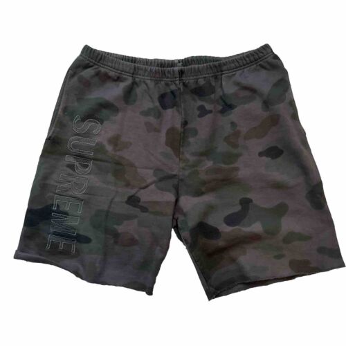 Supreme SS20 “Overdyed” Dark Camo Sweat Shorts - Size Men's Supreme SS20 “Overdyed” Dark Camo Sweat Shorts - Size Men's