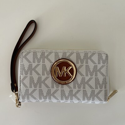 Michael Kors Fulton Flat Multi Function Phone Case Wallet Wristlet Vanilla 