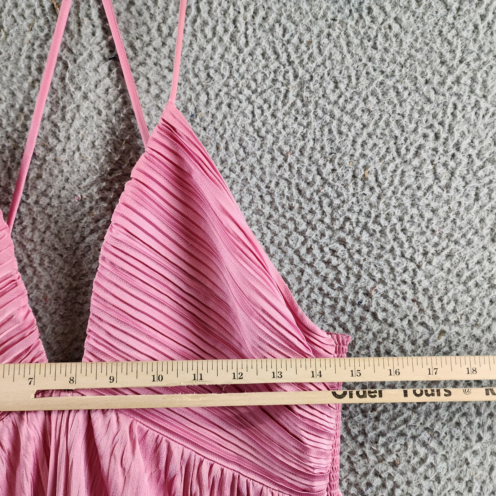 A.L.C. Angelina Pleated Maxi Dress Women's 12 Chateau Rose Deep V-Neck Side Zip - Picture 5 of 14
