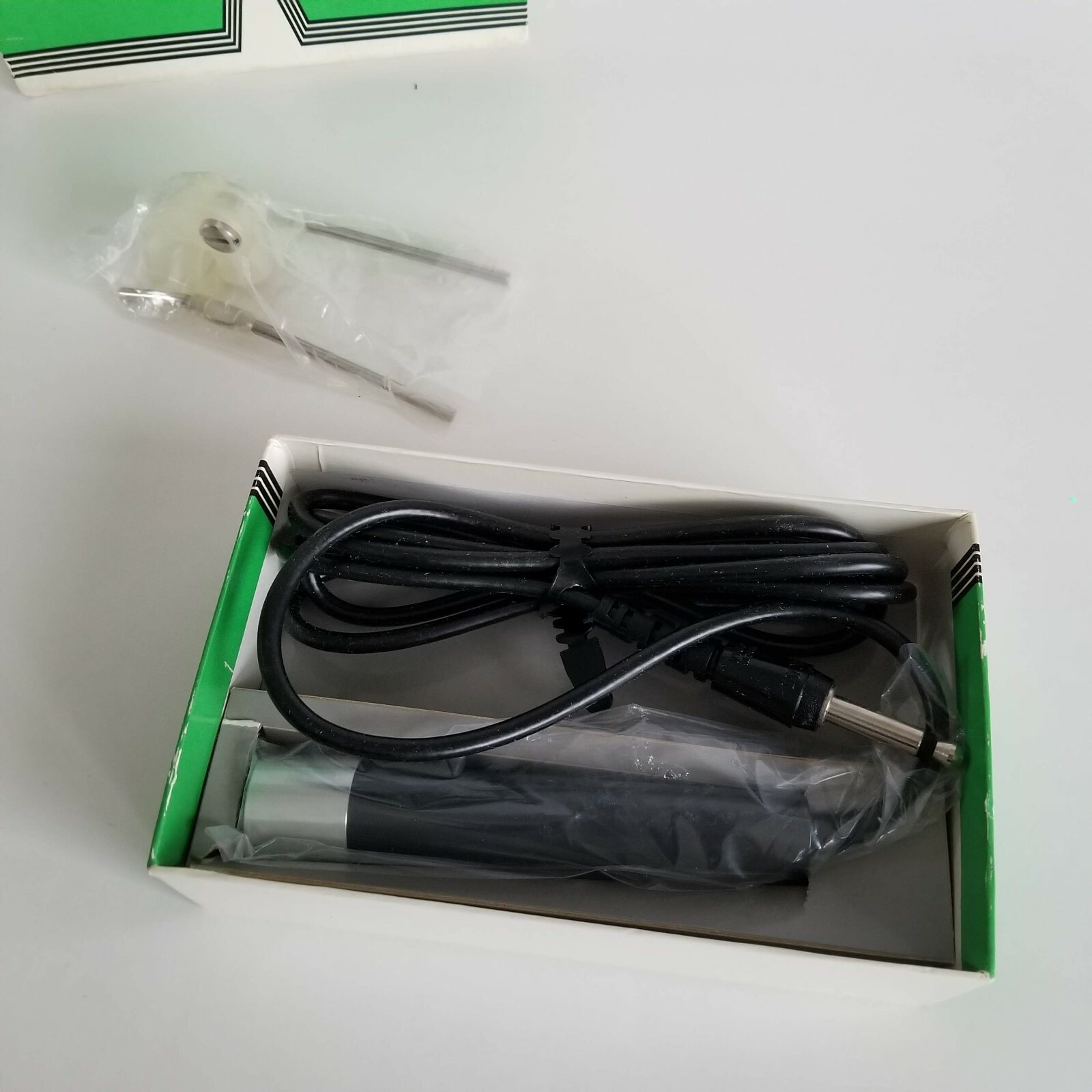 Akai Dynamic ADM-6 Microphone Non Directional IMP 50 K Ohms New in Box