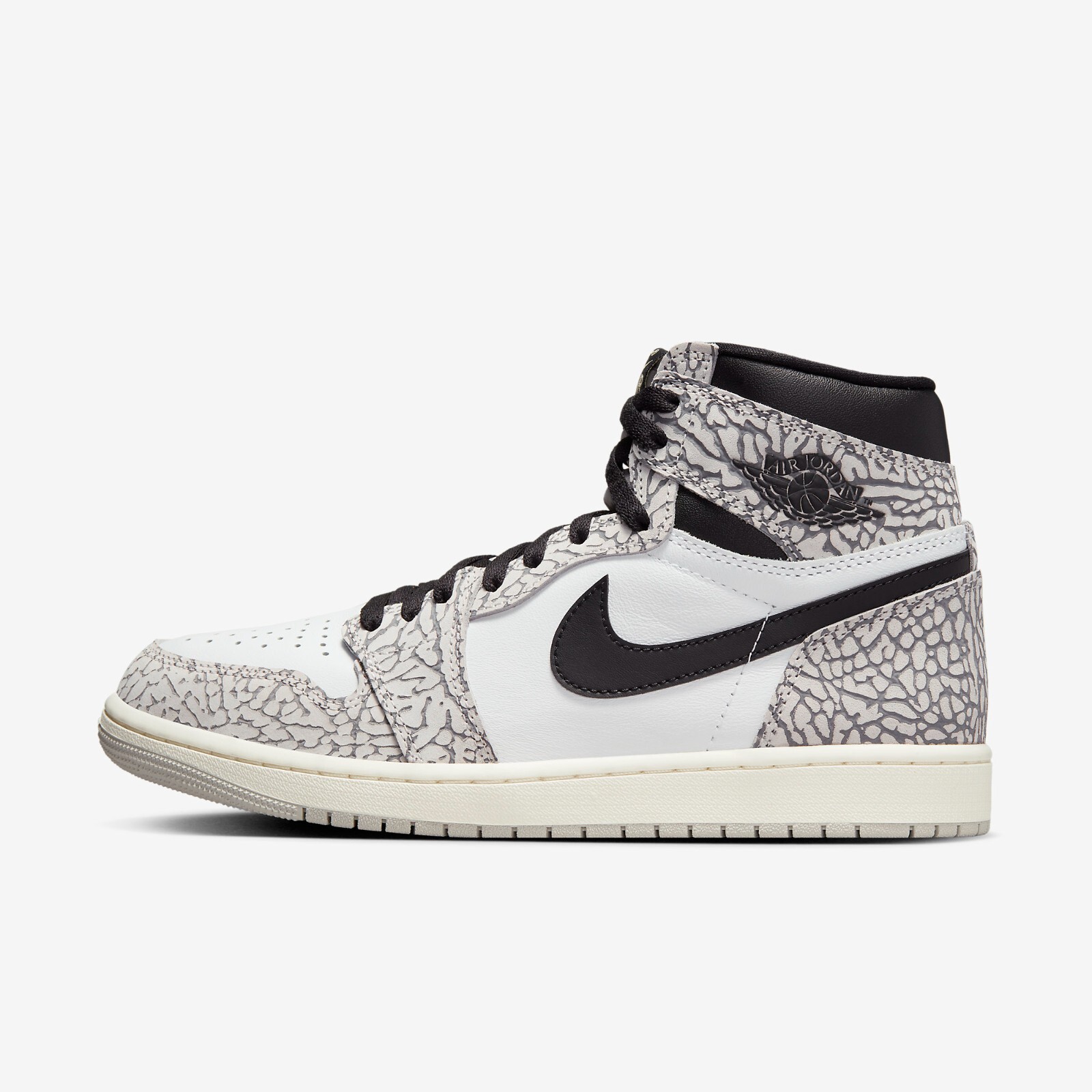

Кроссовки Jordan 1 Retro High OG White Cement DZ5485-052, Tech grey/muslin/black/white, Jordan 1 Retro High OG White Cement