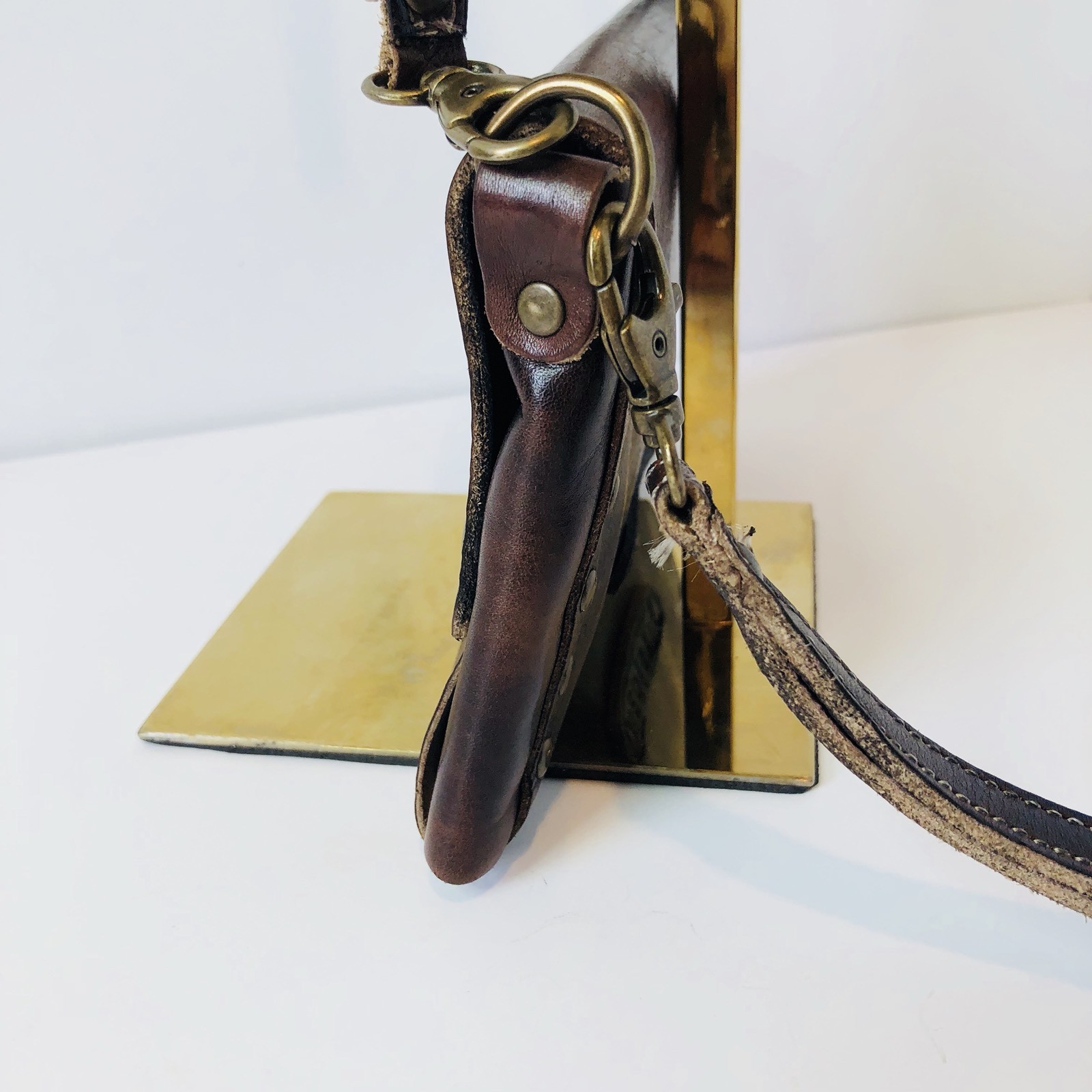 Bed Stu Kensington Crossbody Wristlet Brown Rustic