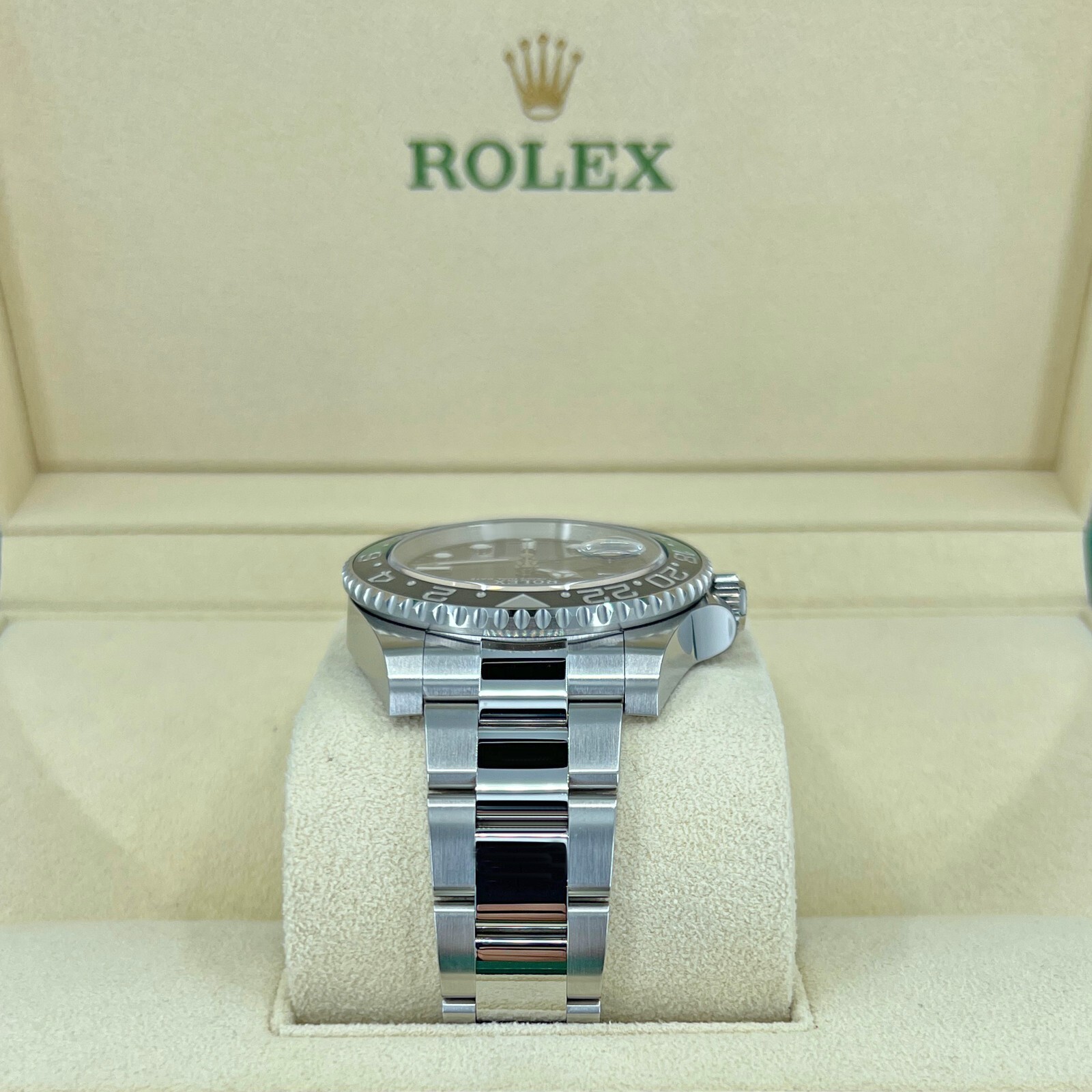 Pre-owned Rolex Gmt-master Ii Sprite, Oyster, Ref 126720vtnr, Unworn Complete 2024