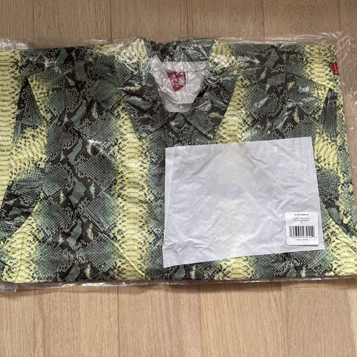 Supreme The North Face Snake Skin Taped Seam Coaches Jacket Supreme The North Face Snake Skin Taped Seam Coaches Jacket