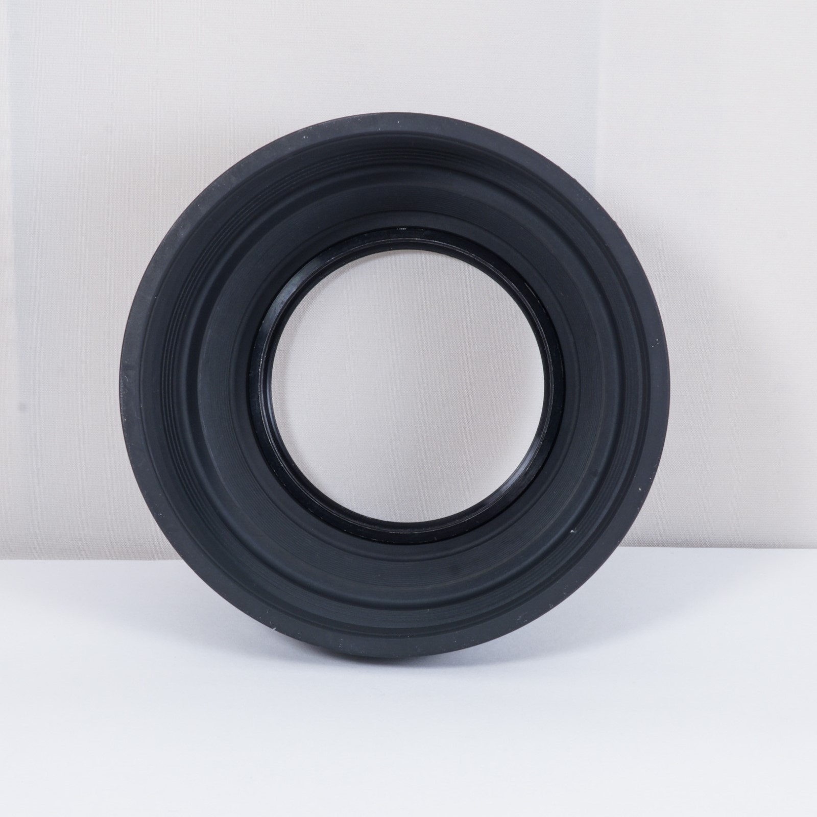 Genuine Mamiya 55~110 M645 Rubber Lens Hood, Lens Shade
