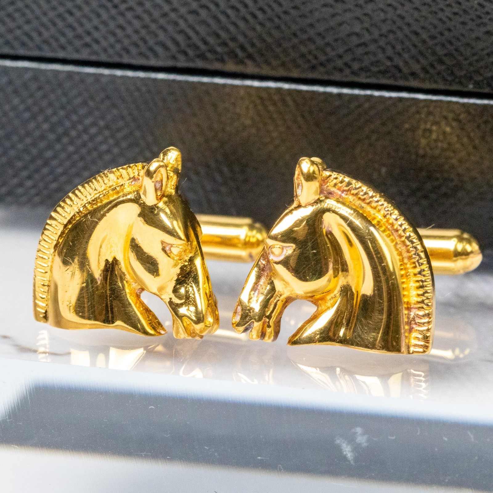 HERMÈS 馬の頭 カフリンクス HERMES Cufflinks Horse Head Cheval Gold Plated Vintage Rare
