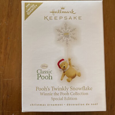 2009 Hallmark Keepsake  Pooh's Twinkly Snowflake'' Disney Winnie Ornament - NIB