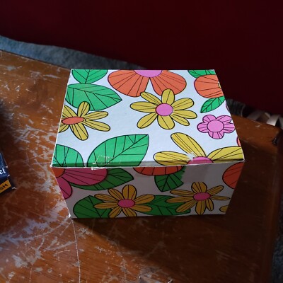 Vintage 70's 1970's Funky Nokomis Floral Florist Minneapolis Flower Corsage Box