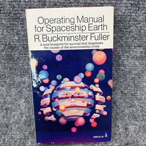 洋書 Operating Manual for Spaceship Earth Operating Manual for Spaceship Earth by R. Buckminster