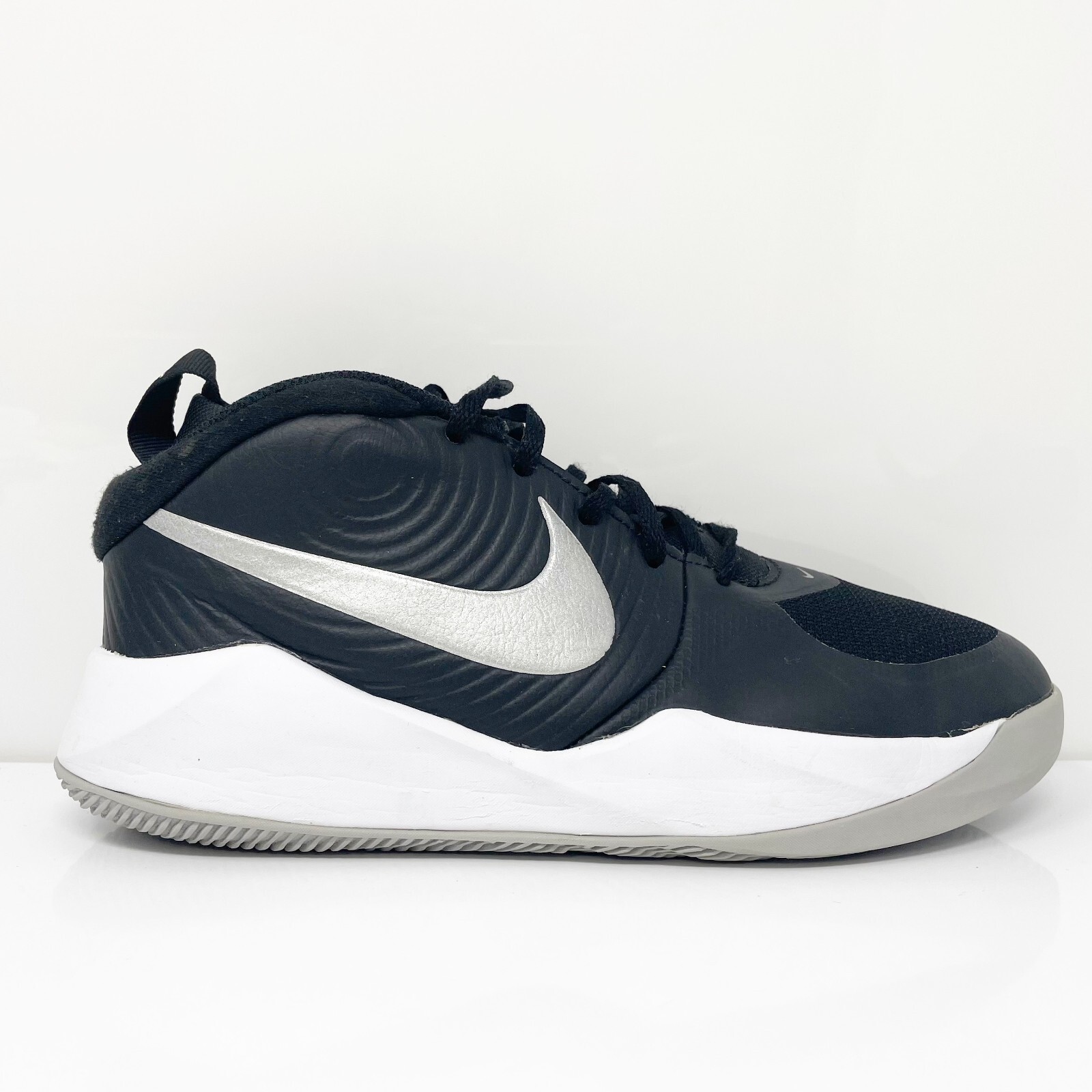 

Черные баскетбольные кроссовки Nike Boys Team Hustle D9 AQ4224-001, размер 7 лет, Черный, Team Hustle D9